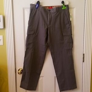 F5-Izod. Mens gray pants. Size 34x30